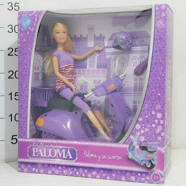 MUÑECA Y SU SCOOTER EN CAJA
