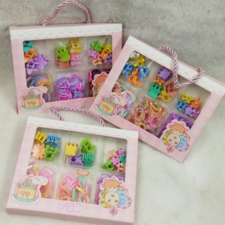 GOMITA + MINI BROCHES