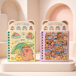 Libreta CAPYBARA c/sticker 8 plancha +12 hojas