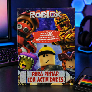 Libro actividades y para pintar c/stickers ROBLOX